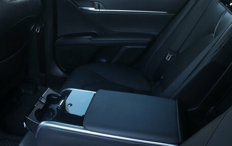 Toyota Camry, 2022 год, 3 458 000 рублей, 8 фотография