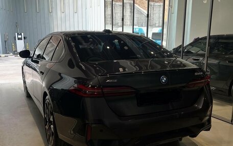 BMW 5 серия, 2026 год, 14 490 000 рублей, 4 фотография