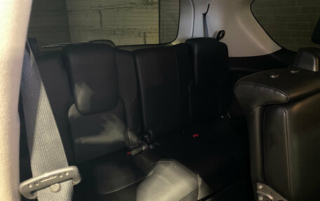 Nissan Patrol, 2010 год, 2 300 000 рублей, 12 фотография