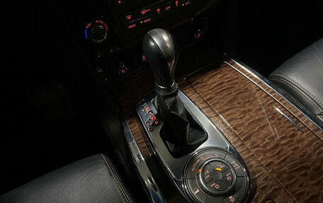 Nissan Patrol, 2010 год, 2 300 000 рублей, 15 фотография