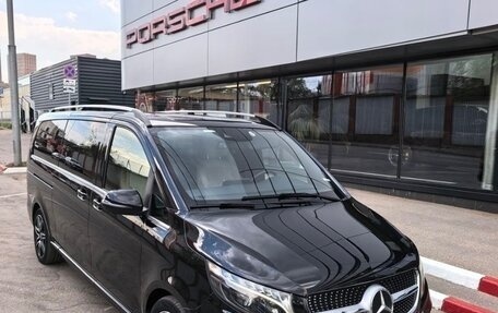 Mercedes-Benz V-Класс, 2022 год, 10 500 000 рублей, 5 фотография