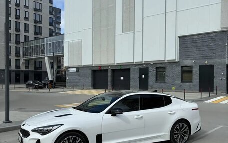 KIA Stinger I, 2018 год, 2 750 000 рублей, 4 фотография