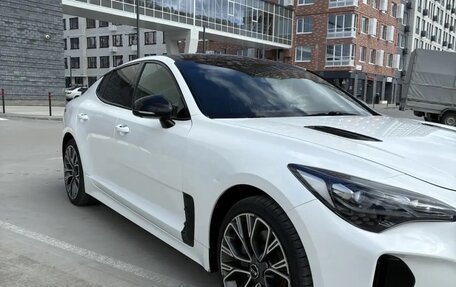 KIA Stinger I, 2018 год, 2 750 000 рублей, 6 фотография