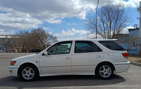 Toyota Vista V30, 1999 год, 563 000 рублей, 2 фотография