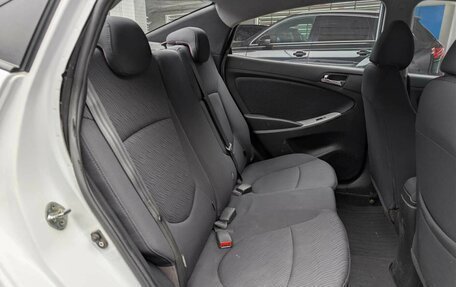 Hyundai Solaris II рестайлинг, 2012 год, 525 000 рублей, 11 фотография