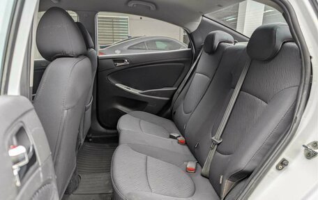 Hyundai Solaris II рестайлинг, 2012 год, 525 000 рублей, 9 фотография