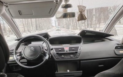 Citroen C4 Picasso II рестайлинг, 2008 год, 650 000 рублей, 1 фотография