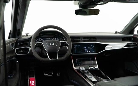 Audi RS 6, 2024 год, 17 500 000 рублей, 10 фотография