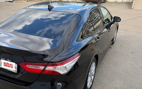 Toyota Camry, 2019 год, 2 750 000 рублей, 5 фотография