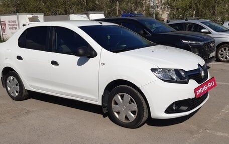 Renault Logan II, 2014 год, 900 000 рублей, 2 фотография