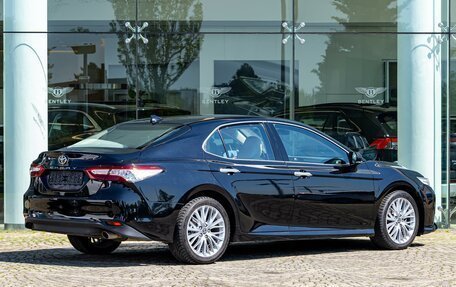 Toyota Camry, 2020 год, 2 595 000 рублей, 6 фотография