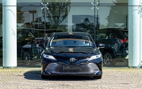 Toyota Camry, 2020 год, 2 595 000 рублей, 2 фотография