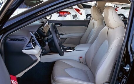 Toyota Camry, 2020 год, 2 595 000 рублей, 11 фотография