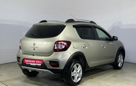Renault Sandero II рестайлинг, 2016 год, 920 000 рублей, 11 фотография