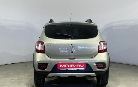Renault Sandero II рестайлинг, 2016 год, 920 000 рублей, 12 фотография