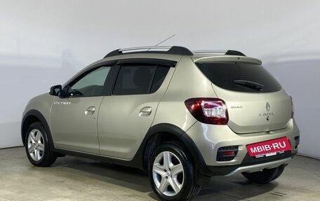 Renault Sandero II рестайлинг, 2016 год, 920 000 рублей, 14 фотография