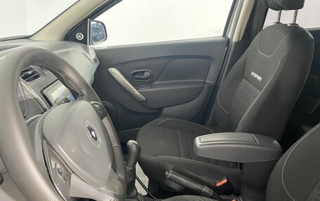 Renault Sandero II рестайлинг, 2016 год, 920 000 рублей, 26 фотография