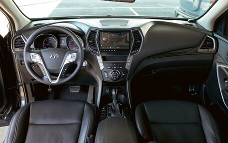 Hyundai Santa Fe III рестайлинг, 2013 год, 1 595 000 рублей, 16 фотография