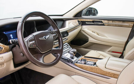 Genesis G90 I рестайлинг, 2017 год, 1 850 000 рублей, 9 фотография