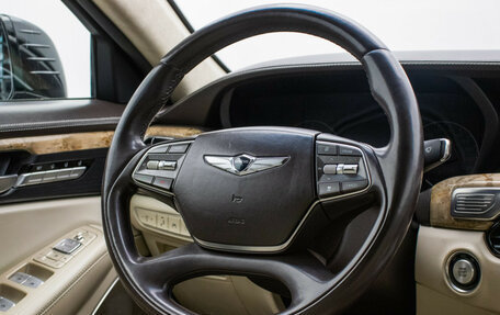 Genesis G90 I рестайлинг, 2017 год, 1 850 000 рублей, 15 фотография