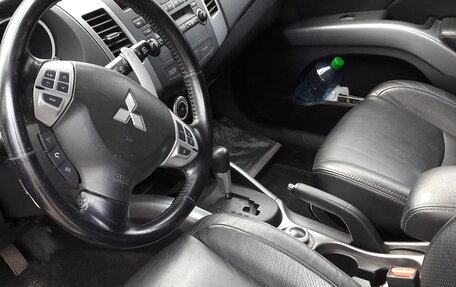 Mitsubishi Outlander III рестайлинг 3, 2008 год, 670 000 рублей, 5 фотография