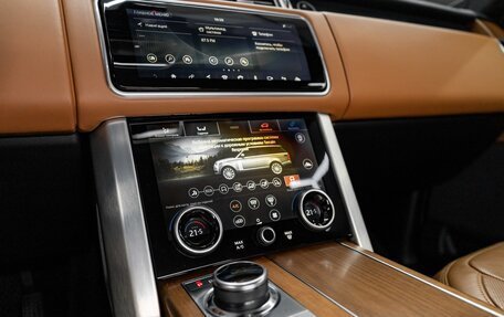 Land Rover Range Rover IV рестайлинг, 2021 год, 6 990 000 рублей, 9 фотография