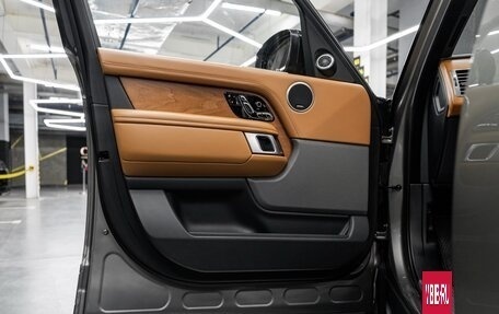 Land Rover Range Rover IV рестайлинг, 2021 год, 6 990 000 рублей, 11 фотография