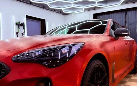 KIA Stinger I, 2018 год, 2 750 000 рублей, 3 фотография