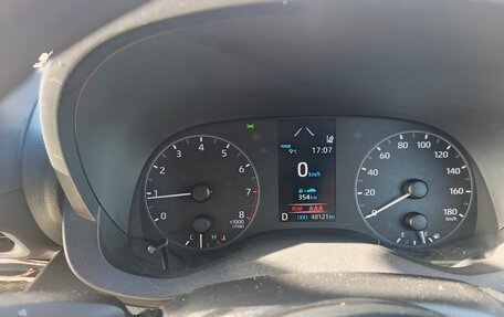 Toyota Yaris, 2021 год, 1 300 000 рублей, 14 фотография