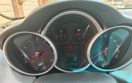 Chevrolet Cruze II, 2014 год, 730 000 рублей, 9 фотография
