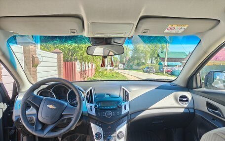 Chevrolet Cruze II, 2014 год, 730 000 рублей, 8 фотография