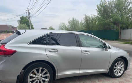 Toyota Venza I, 2009 год, 1 650 000 рублей, 2 фотография