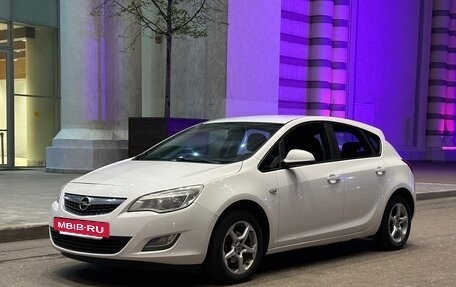 Opel Astra J, 2011 год, 525 000 рублей, 5 фотография