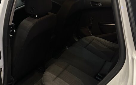 Opel Astra J, 2011 год, 525 000 рублей, 11 фотография