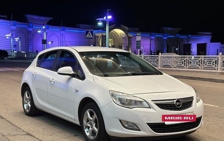 Opel Astra J, 2011 год, 525 000 рублей, 7 фотография