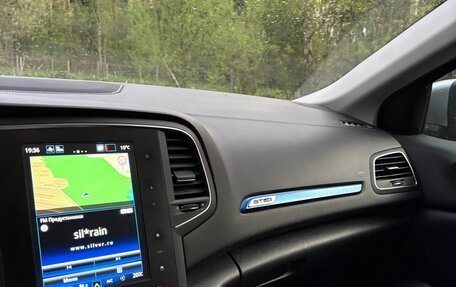 Renault Megane IV, 2017 год, 1 270 000 рублей, 10 фотография