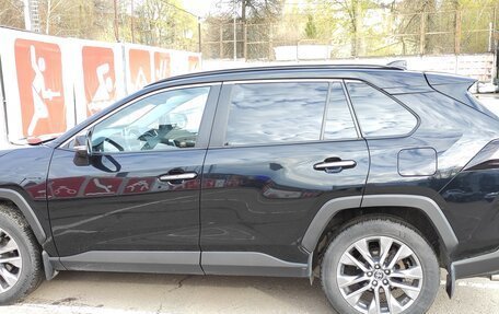 Toyota RAV4, 2019 год, 3 150 000 рублей, 6 фотография