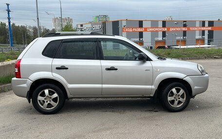 Hyundai Tucson III, 2008 год, 725 000 рублей, 4 фотография