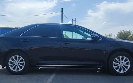 Toyota Camry, 2013 год, 1 580 000 рублей, 4 фотография