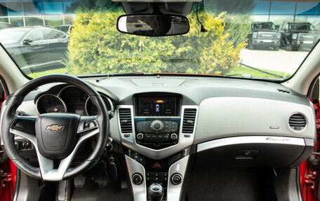 Chevrolet Cruze II, 2011 год, 588 000 рублей, 10 фотография