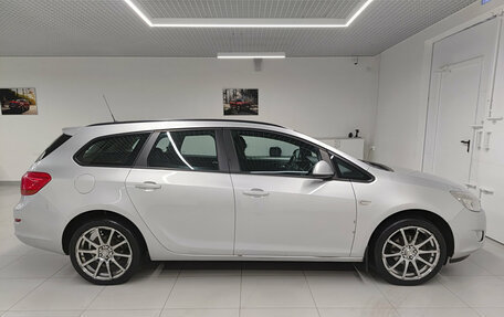 Opel Astra J, 2012 год, 660 000 рублей, 5 фотография