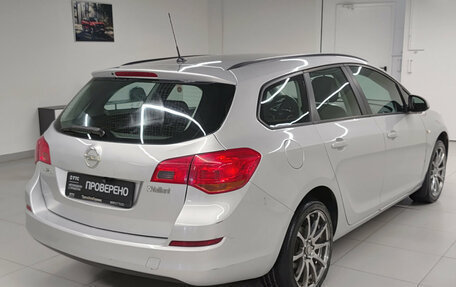 Opel Astra J, 2012 год, 660 000 рублей, 6 фотография
