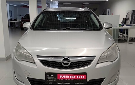 Opel Astra J, 2012 год, 660 000 рублей, 2 фотография