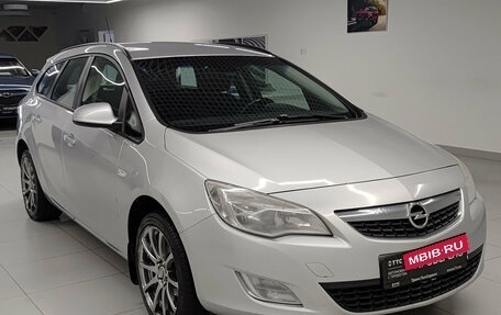 Opel Astra J, 2012 год, 660 000 рублей, 3 фотография