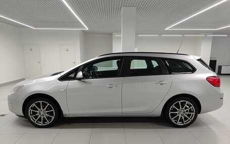 Opel Astra J, 2012 год, 660 000 рублей, 10 фотография