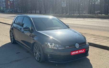 Volkswagen Golf GTI VII, 2013 год, 1 750 000 рублей, 1 фотография