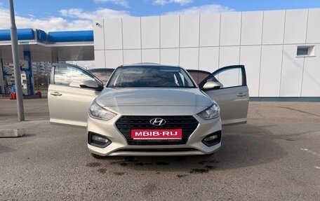 Hyundai Solaris II рестайлинг, 2019 год, 1 200 000 рублей, 1 фотография