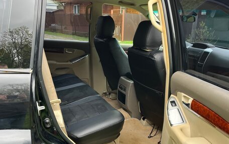 Toyota Land Cruiser Prado 120 рестайлинг, 2005 год, 1 550 000 рублей, 8 фотография