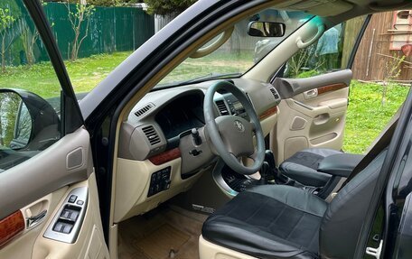 Toyota Land Cruiser Prado 120 рестайлинг, 2005 год, 1 550 000 рублей, 15 фотография