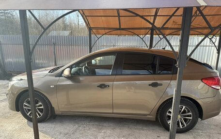 Chevrolet Cruze II, 2013 год, 570 000 рублей, 3 фотография